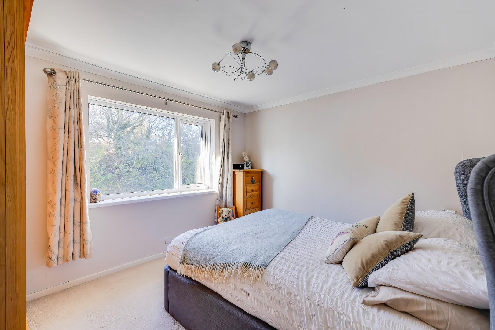 4 Bowmans Way, Cowbridge, Vale of Glamorgan, CF71 7AW